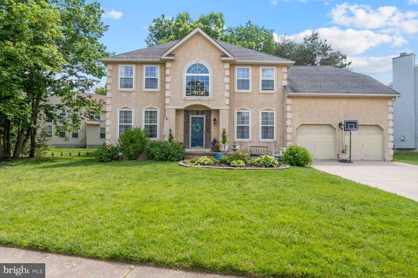 4 TWISTING LN, Sicklerville, NJ 08081