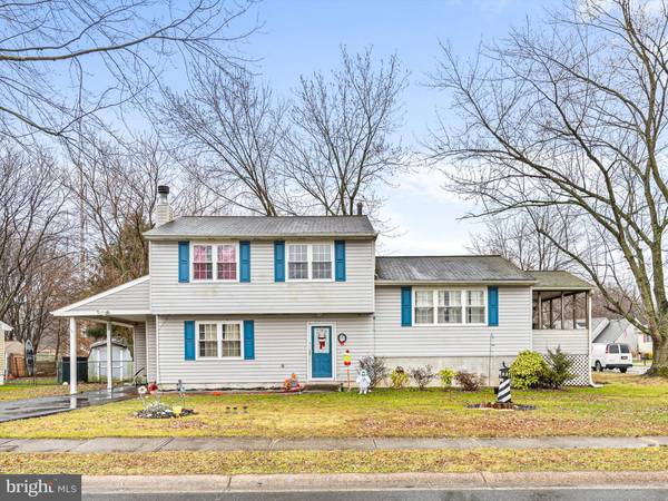 26 E SHADY DR, Newark, DE 19713