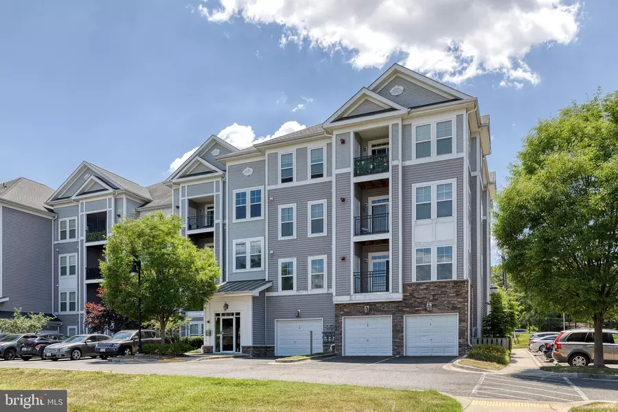 1341 KAREN BLVD #207, Capitol Heights, MD 20743