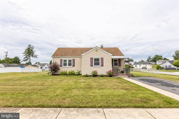 41 N PURDUE AVE, New Castle, DE 19720