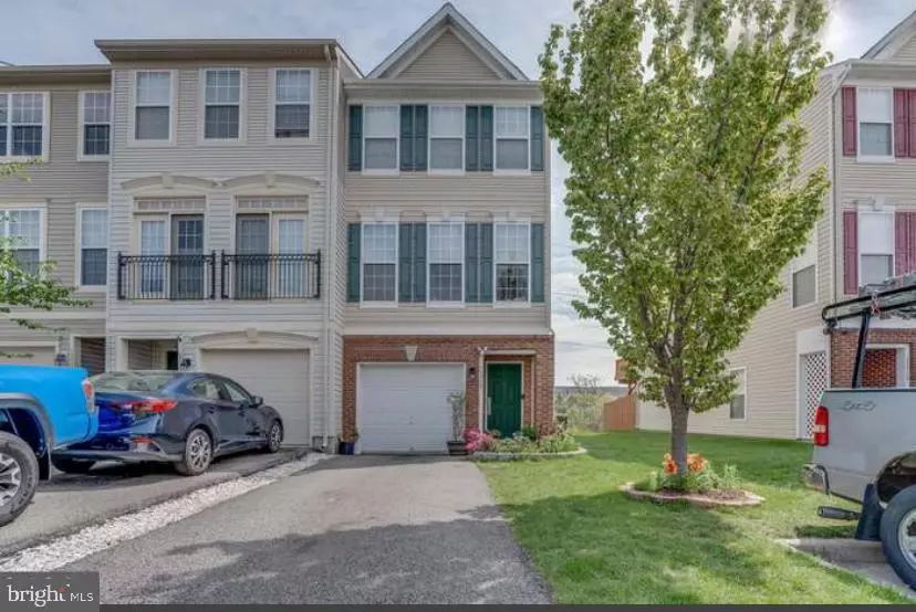 15719 JOHN DISKIN CIR, Woodbridge, VA 22191