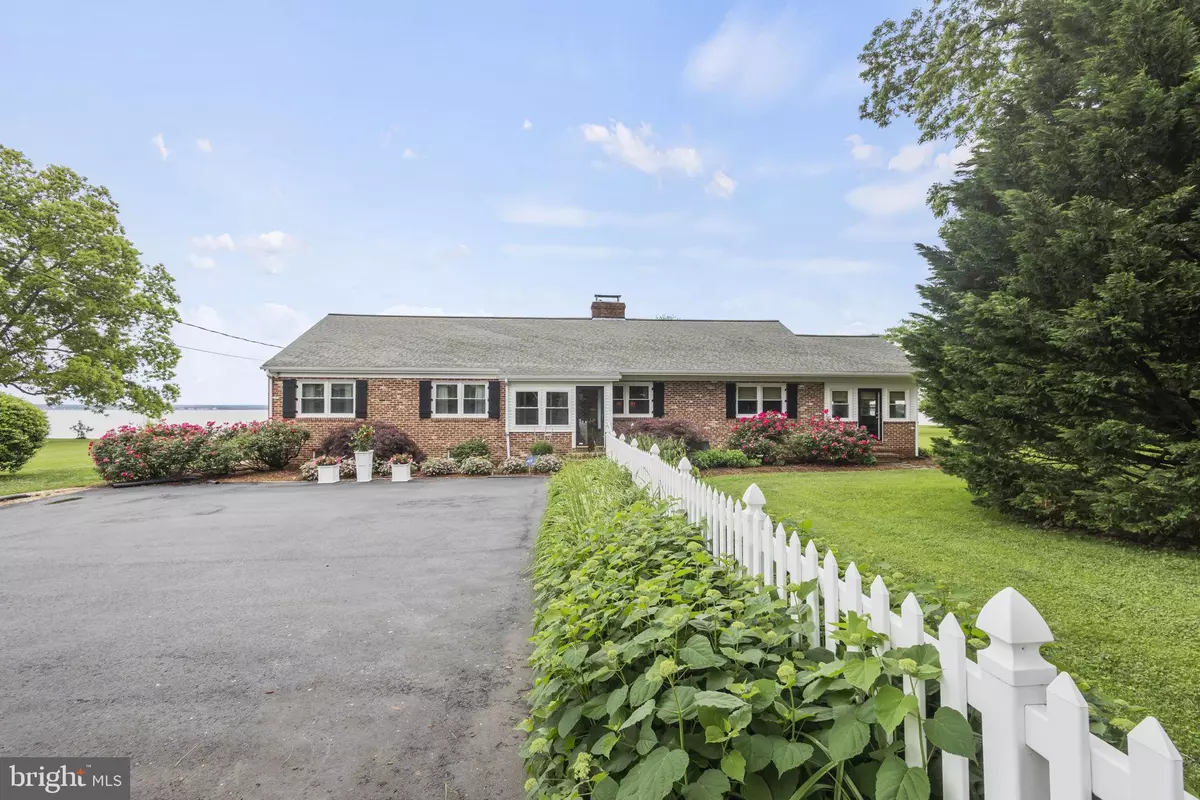 Tappahannock, VA 22560,19841 TIDEWATER TRL