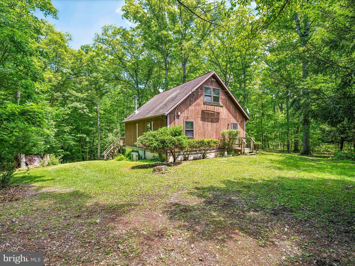 Hedgesville, WV 25427,98 NIGHTSHADE LN