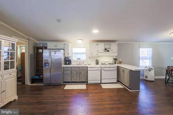 1943 MELVIN Edgewood, MD 21040