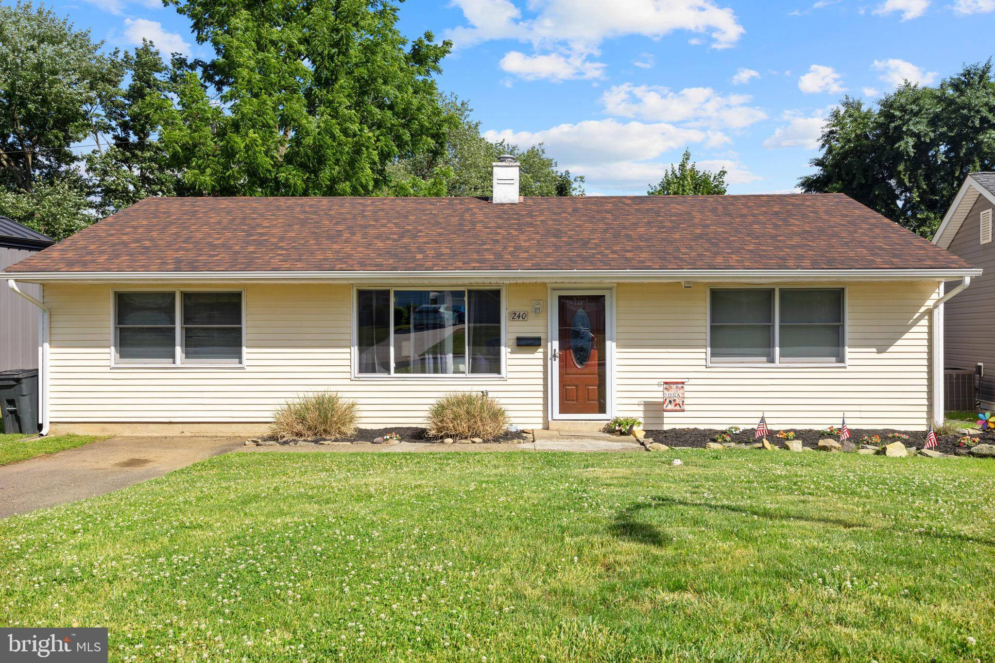 240 DEVON RD, Fairless Hills, PA 19030