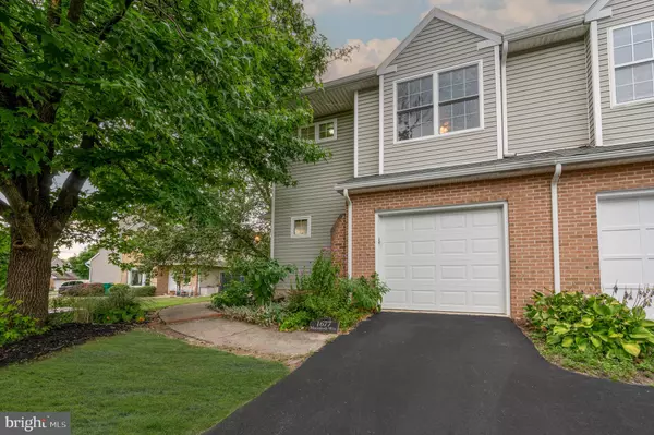 1677 MACINTOSH WAY, Hummelstown, PA 17036