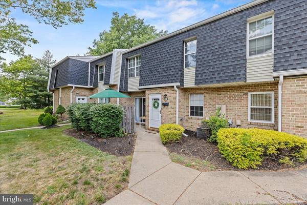 2163 HARBOUR DR, Palmyra, NJ 08065