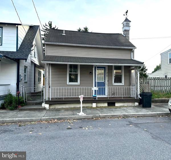 218 MAGNOLIA ST, Manheim, PA 17545