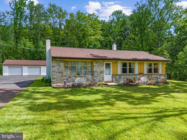 271 SNYDER RD, Pottstown, PA 19464