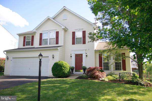 237 ROLLING GLEN LN, Spring City, PA 19475