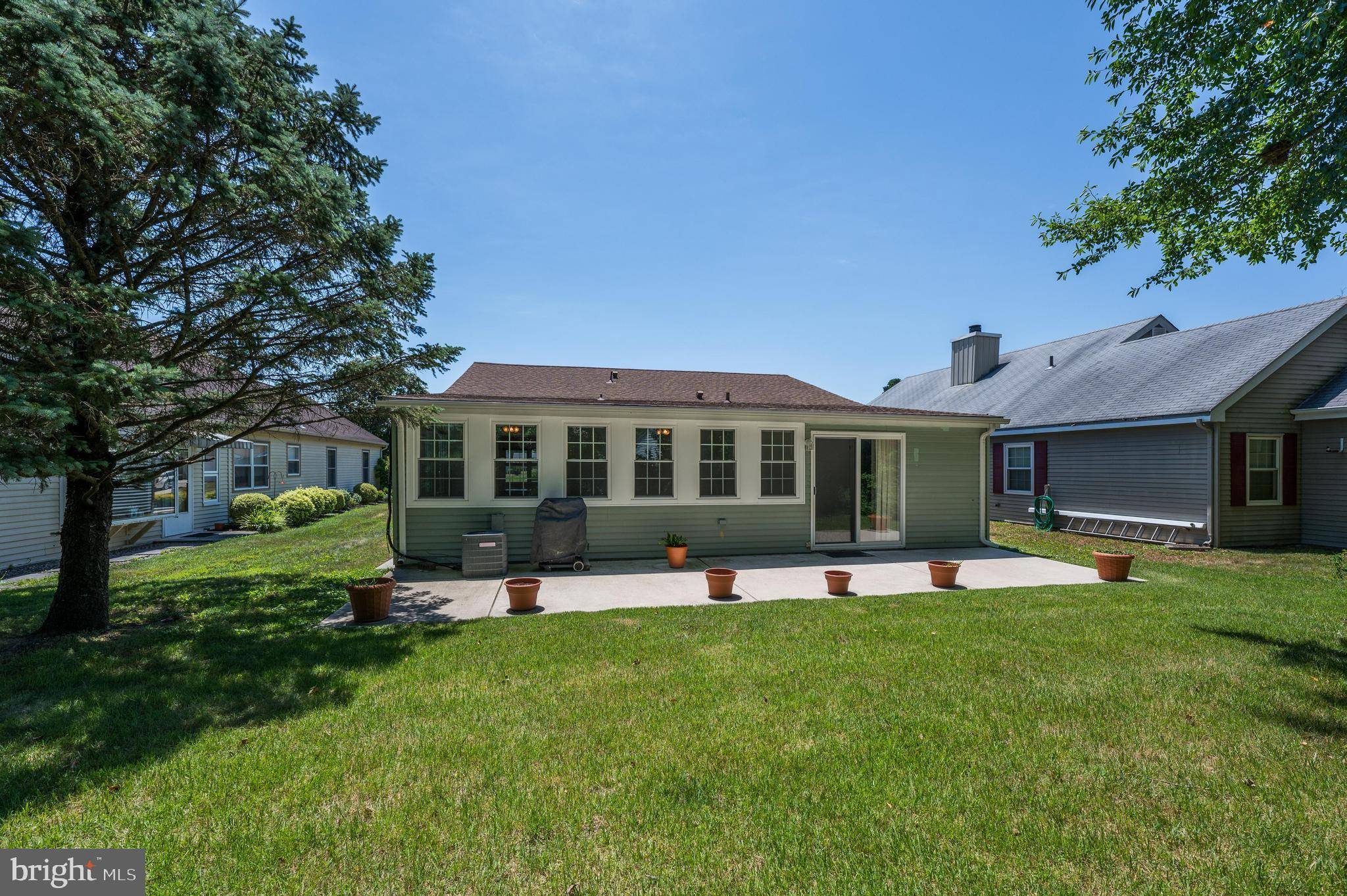 Southampton, NJ 08088,5 DARTMOOR PL