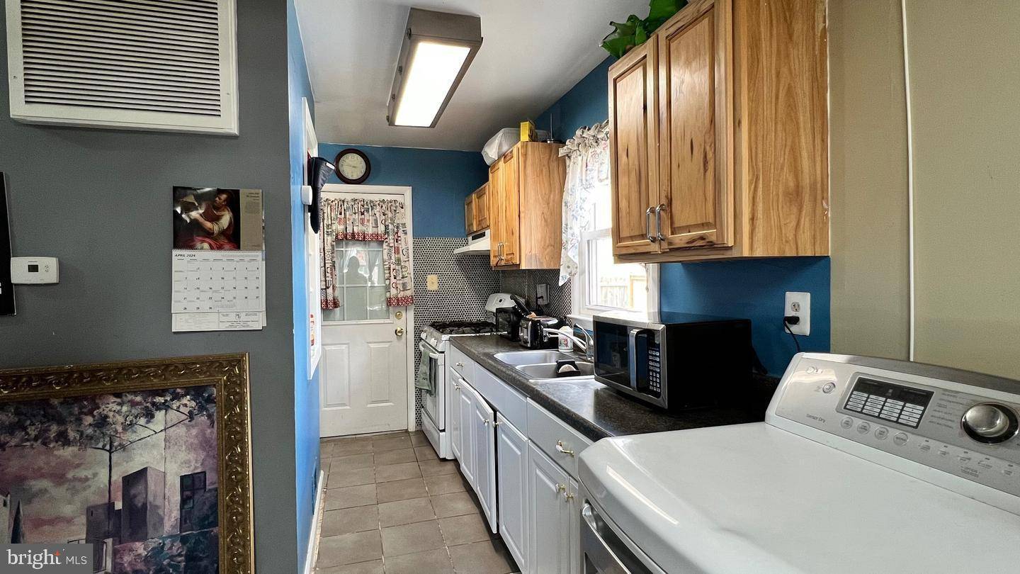 Manassas Park, VA 20111,189 HOLDEN DR