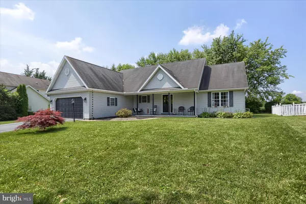 Palmyra, PA 17078,123 MACINTOSH DR