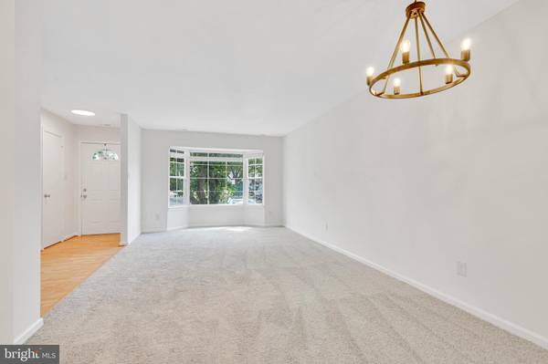 Alexandria, VA 22309,5518 WOODLAWN MANOR CT