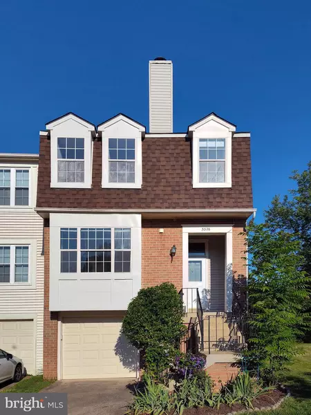 3326 BUCKEYE LN, Fairfax, VA 22033