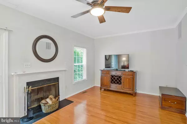 3297 WEYMOUTH CT Woodbridge, VA 22192