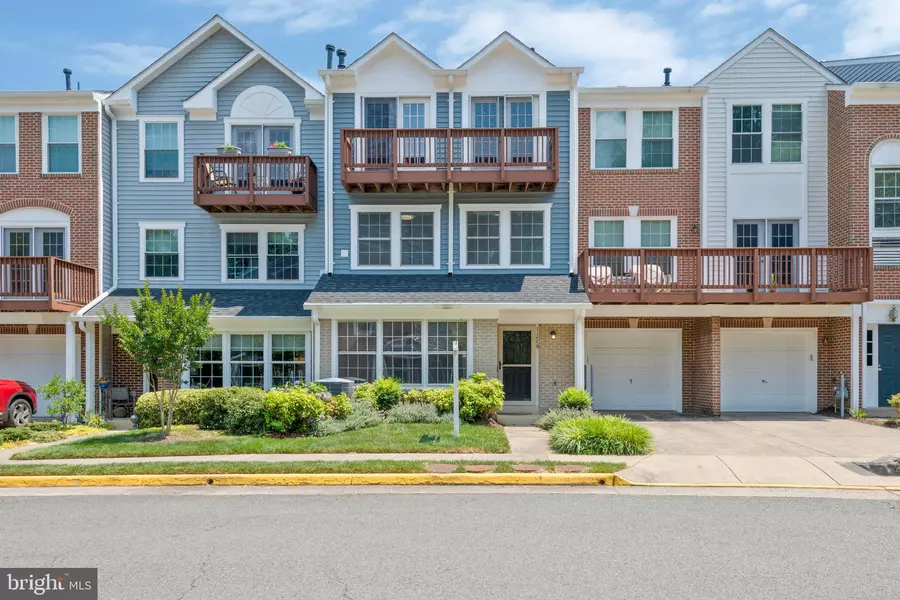 11779 ROCKAWAY LN #52, Fairfax, VA 22030