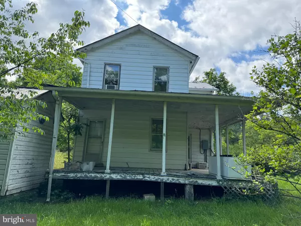 13345 LUNICE CREEK HWY, Scherr, WV 26726