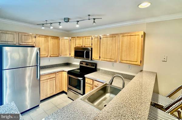 Rehoboth Beach, DE 19971,3600 SANIBEL CIR #3603