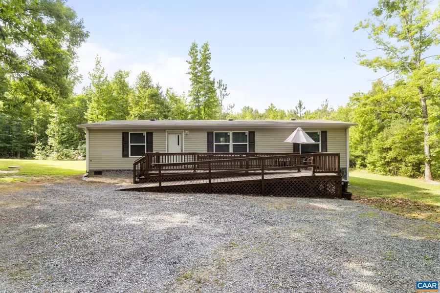 1495 MOUNTAIN LAUREL RD, Palmyra, VA 22963