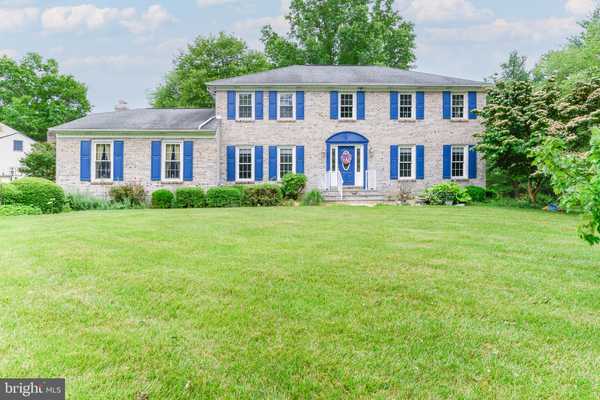 2 SLASHPINE CIR, Hockessin, DE 19707