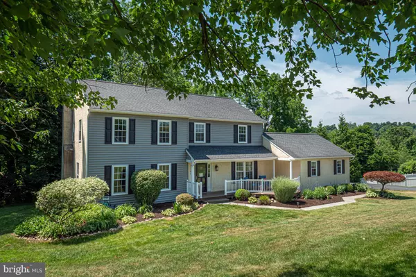 42 FOX HOLLOW RD,  Downingtown,  PA 19335