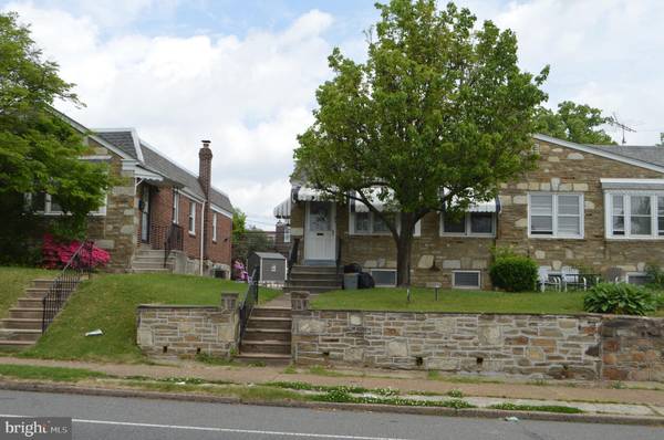 Philadelphia, PA 19152,2841 RHAWN ST