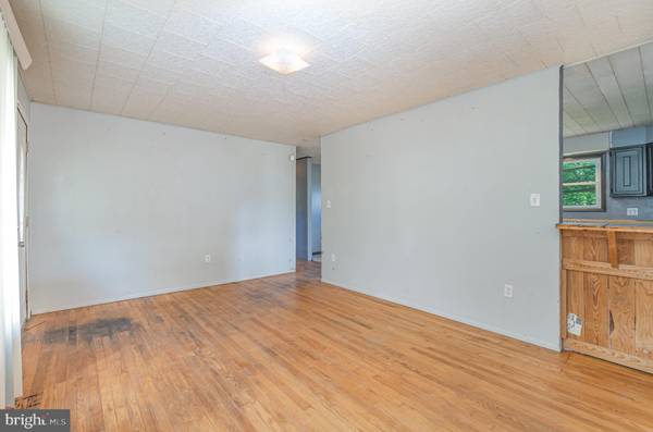 Carlisle, PA 17013,833 W LOUTHER ST