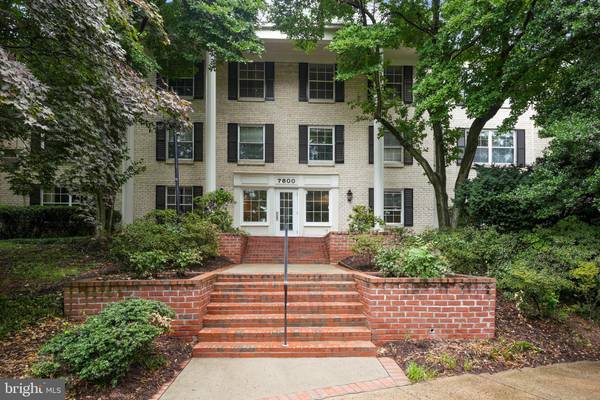 Mclean, VA 22102,7600 TREMAYNE #210