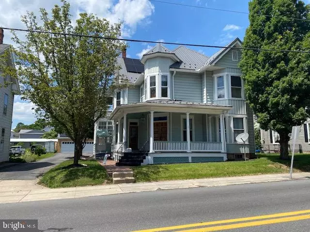 617 WASHINGTON AVE., Mifflintown, PA 17059