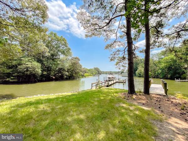 1325 SCHOONER LOOP #1325, Solomons, MD 20688