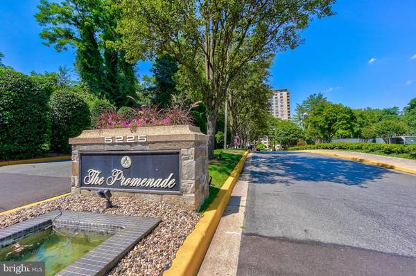 5225 POOKS HILL RD #1520S, Bethesda, MD 20814