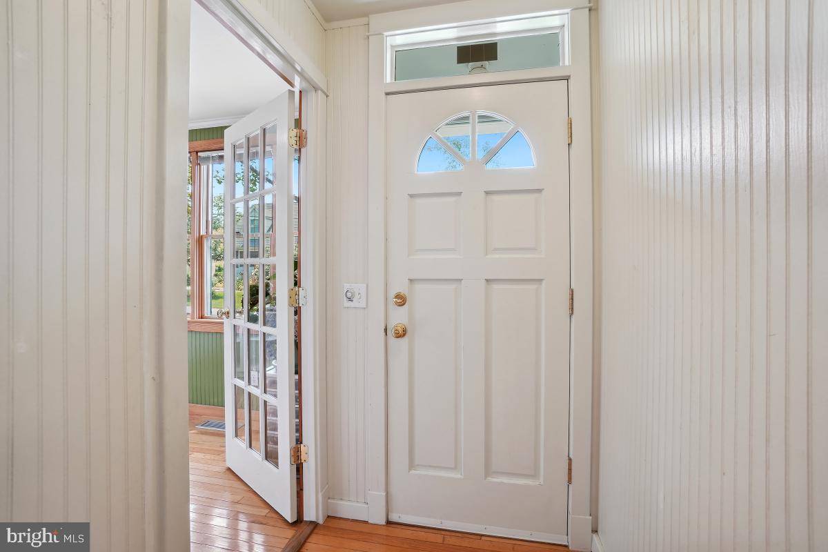 Gaithersburg, MD 20877,105 JAMES ST