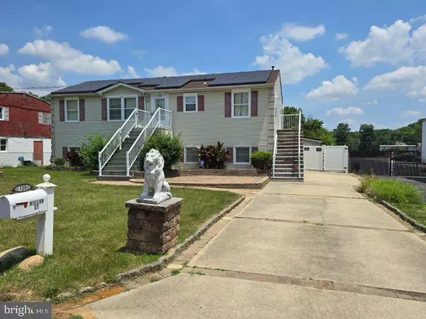 138 WILLOW ST, Glassboro, NJ 08028