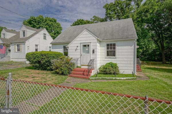 431 E PARK AVE,  Maple Shade,  NJ 08052