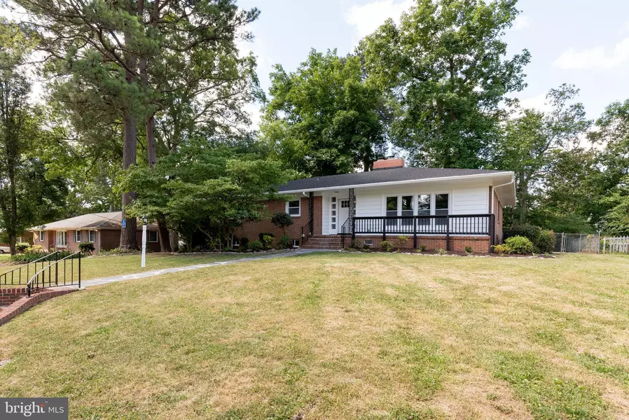 104 WINSTON AVE, Colonial Heights, VA 23834