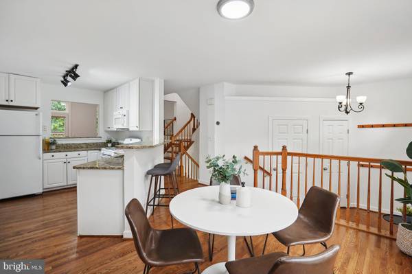 Alexandria, VA 22315,5562 JOWETT CT