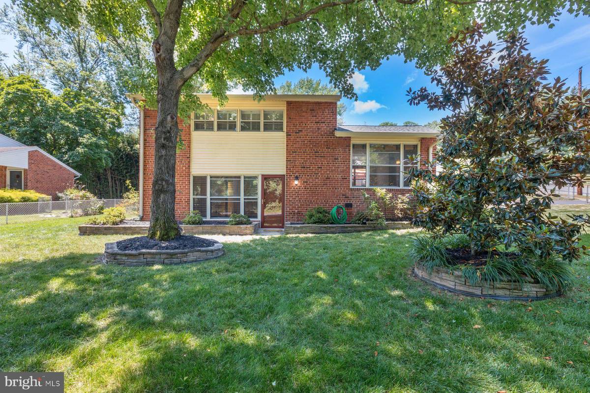 Alexandria, VA 22312,5503 FISKE PL