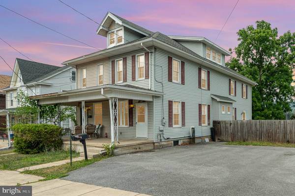 225 W COLUMBIA RD, Enola, PA 17025