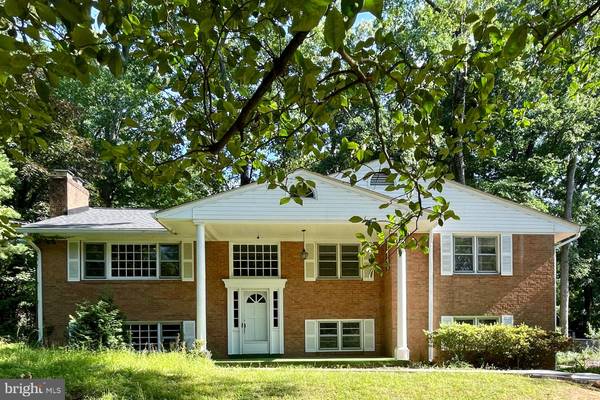 2930 BEAU LN, Fairfax, VA 22031