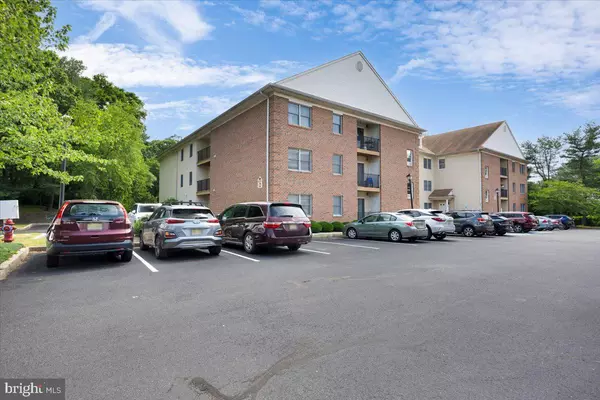 70-22 E PARK ST #2-2,  Bordentown,  NJ 08505