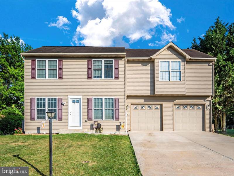 1432 MOUNTAIN SHADOW TERR, Fayetteville, PA 17222