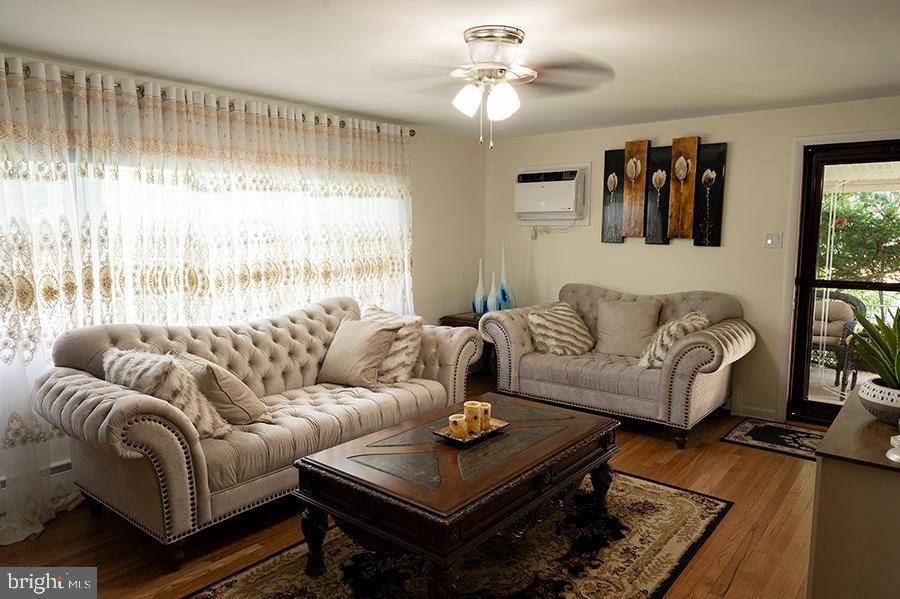 Lansdale, PA 19446,128 OAKLAND AVE