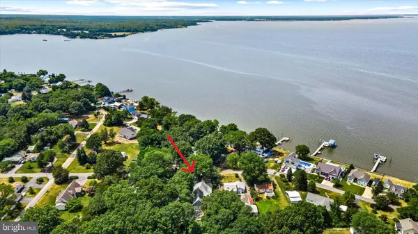 Colonial Beach, VA 22443,124 CEDAR AVE