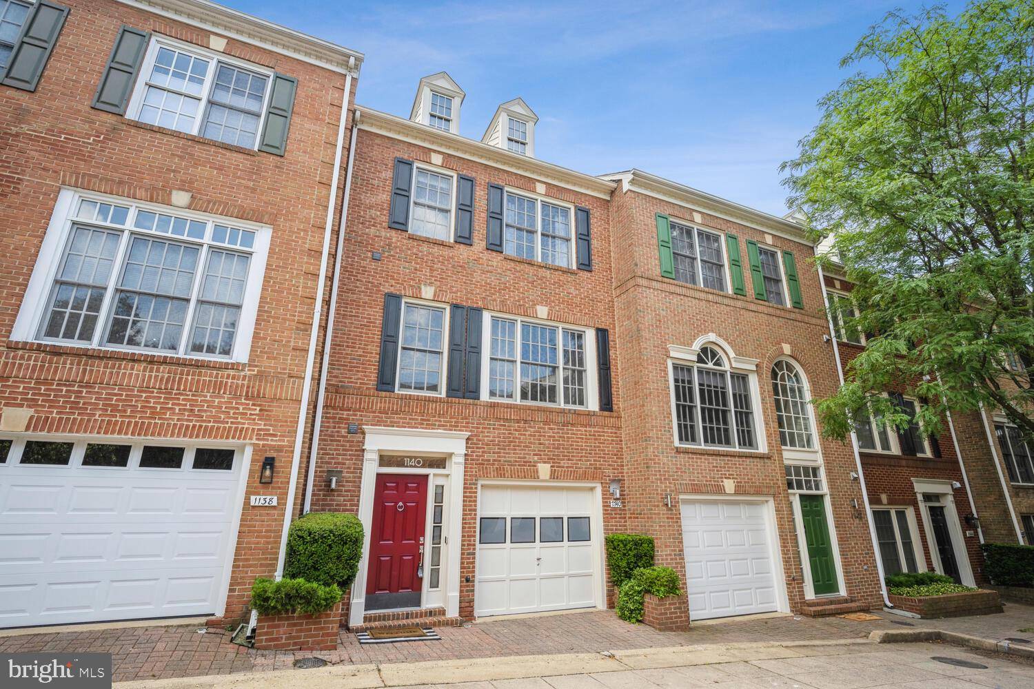 1140 N VERNON ST, Arlington, VA 22201