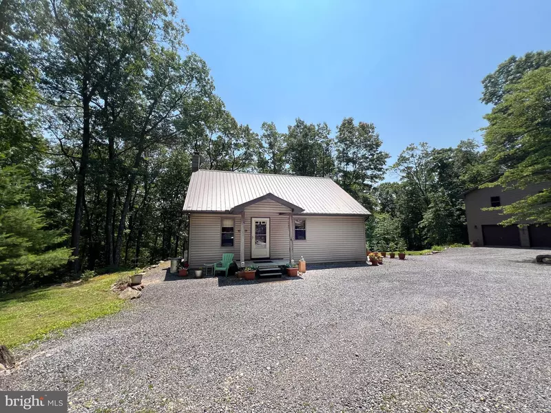 212 BALD EAGLE LANE, Mcclure, PA 17841