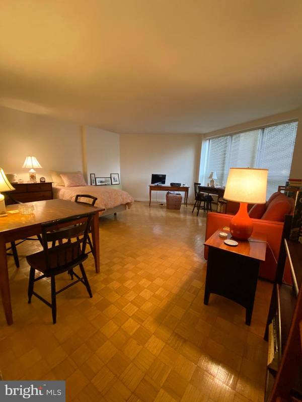 224-30 W RITTENHOUSE SQ #1104, Philadelphia, PA 19103