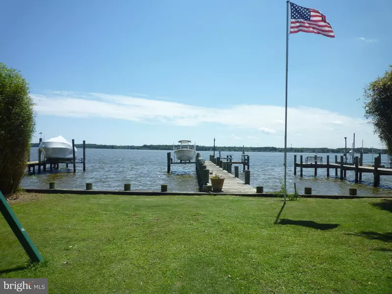 1315 WILDWOOD BEACH RD, Essex, MD 21221