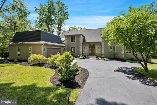 1255 LAKEMONT RD, Villanova, PA 19085