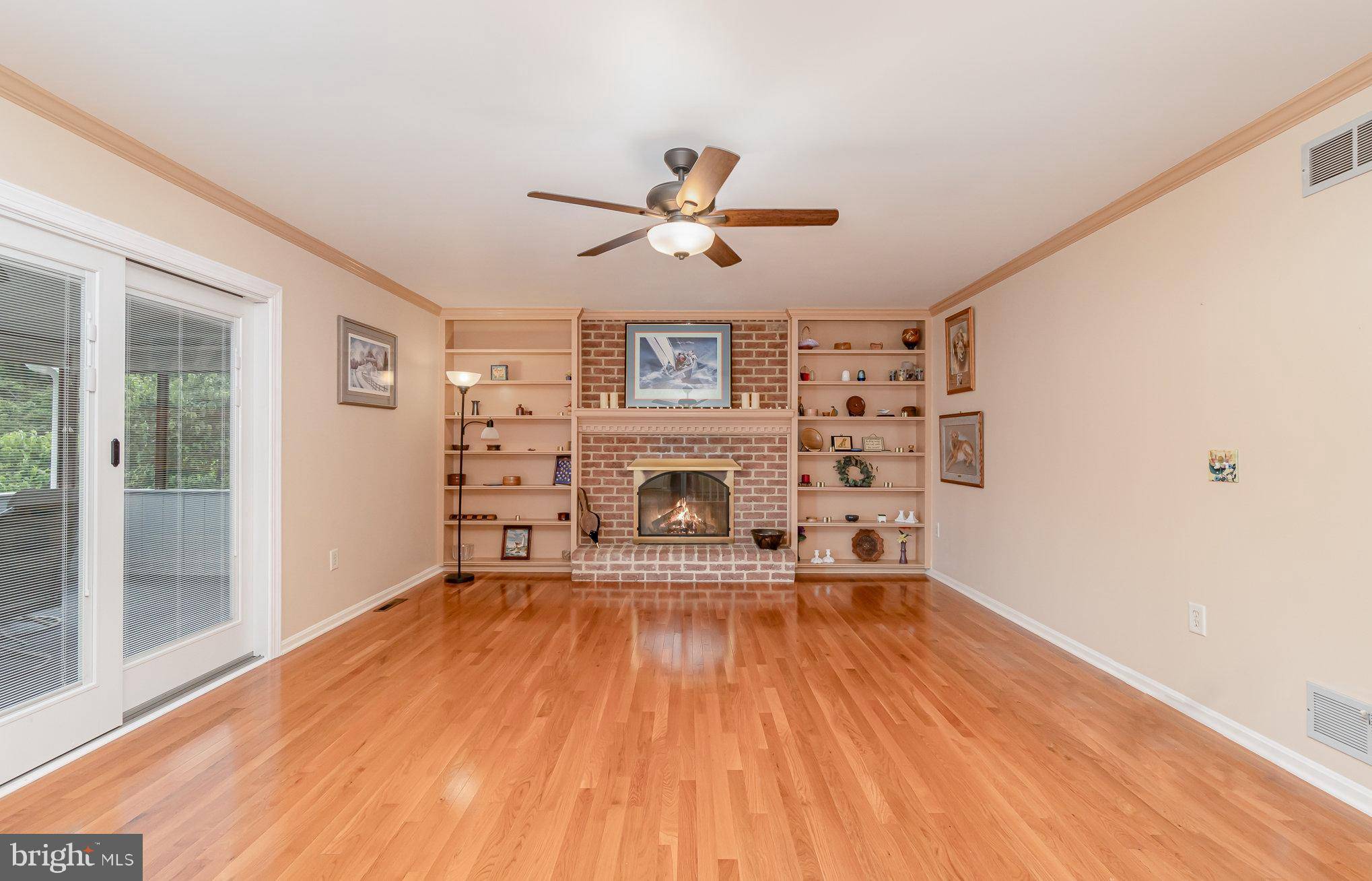 Mechanicsburg, PA 17050,1033 CHELMSFORD DR